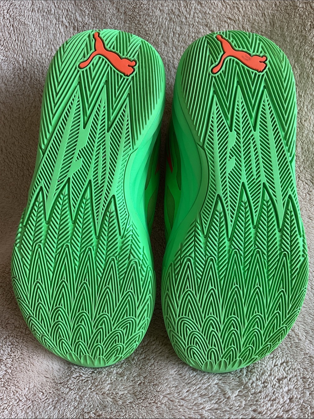 Boy’s Puma Nickelodeon Slime B Ball Shoes Size 5 - Picture 6 of 7